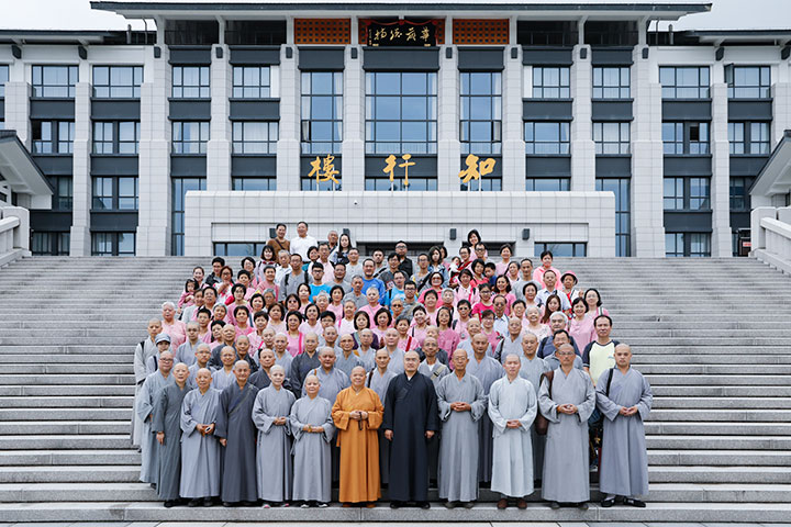 台湾妙通寺住持传敦法师参访我院